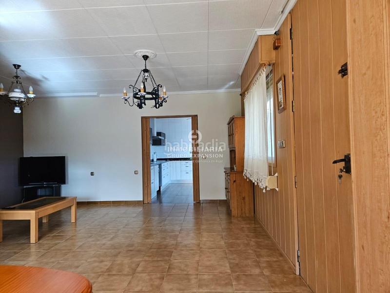 Foto b945c013-ff3c-49ba-9f31-c9fa66d49aa2. Chalet avec chauffage piscine dans Novelda