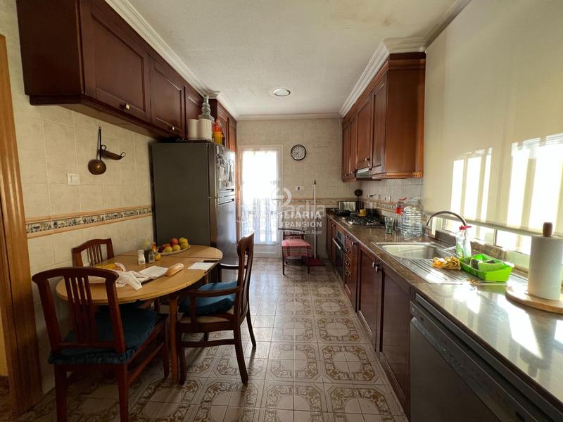 Foto 6f31d91f-97f1-4b93-957e-d2ec2445183f. Chalet con riscaldamento in El Castillo Aspe