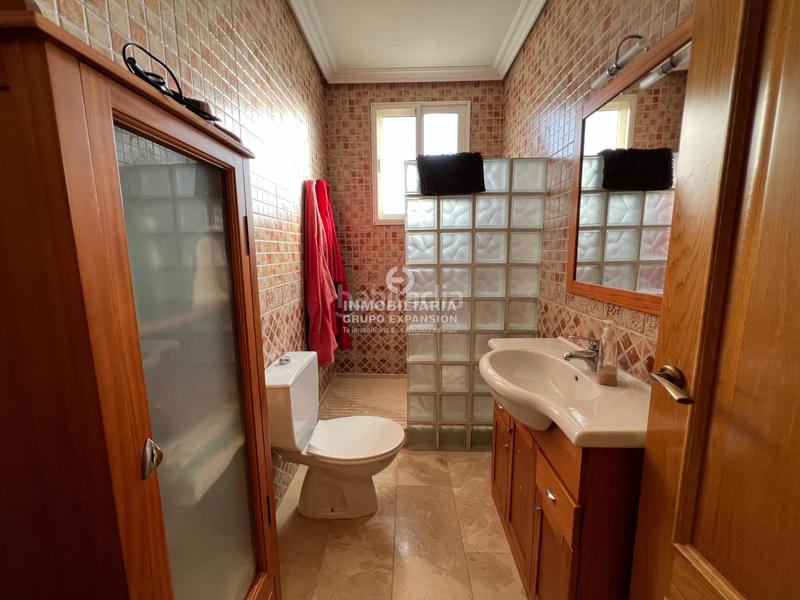 Foto b8678a8c-5753-4bed-b20a-bfe7a0549c99. Chalet con riscaldamento in El Castillo Aspe