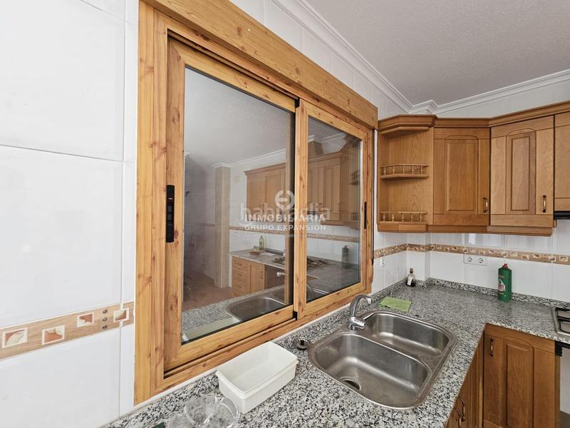 Foto 345aac57-23fa-43dc-b821-abde91f27fc7. Casa amb aparcament a Monforte del Cid