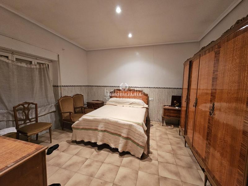 Foto b1277840-49b2-41dd-bb5d-7b6645564dec. Casa amb aparcament a Monforte del Cid