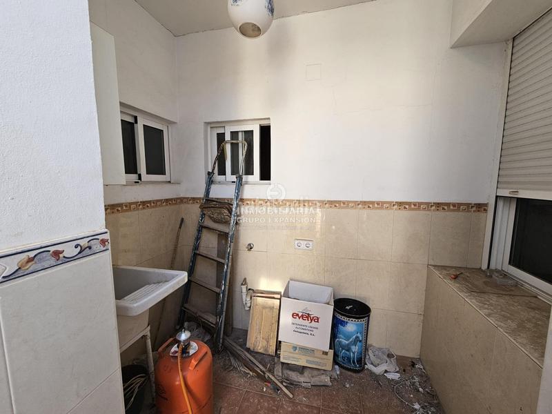 Foto b7135537-f141-4b02-b7fc-dd4e31fb90eb. Casa amb aparcament a Monforte del Cid