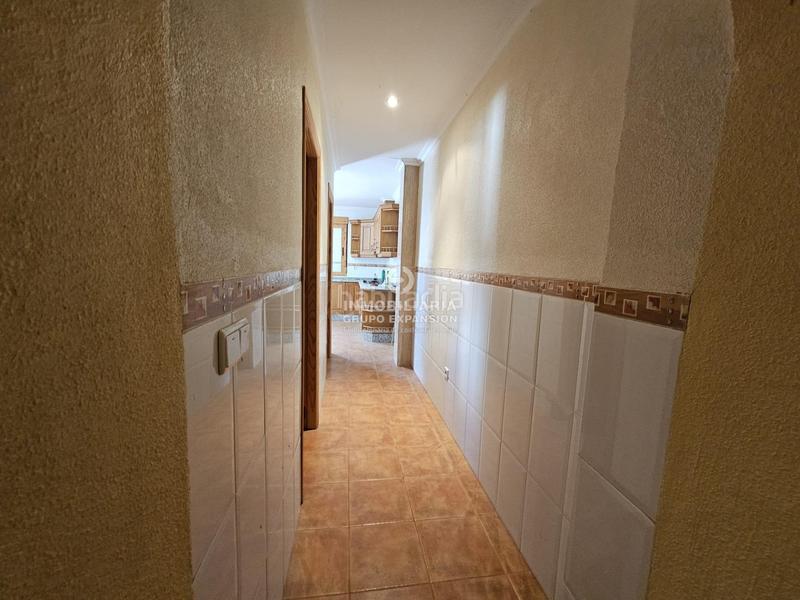 Foto bd75c66b-782d-4f23-a6cf-318eac300498. Casa amb aparcament a Monforte del Cid