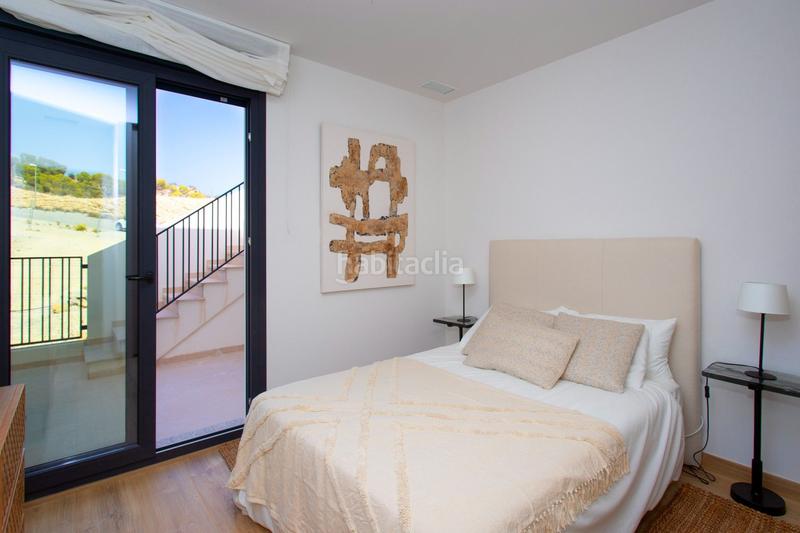 Foto 2e02beb1-9591-4831-85b8-c50e2557a273. Casa adosada en Monforte del Cid