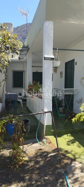 Foto 6662d318-bb1d-4737-9062-33dbb6e43e07. Xalet a Centro Orotava (La)