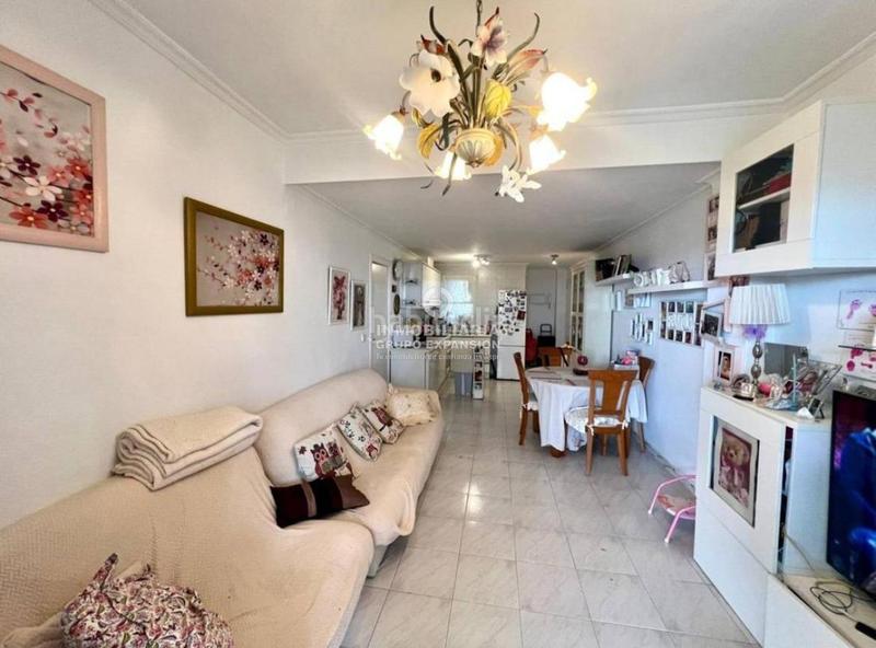 Foto 8b147294-2c9e-45e6-8e44-66cea9633d3e. Flat with pool in Los Arenales del Sol Elche / Elx