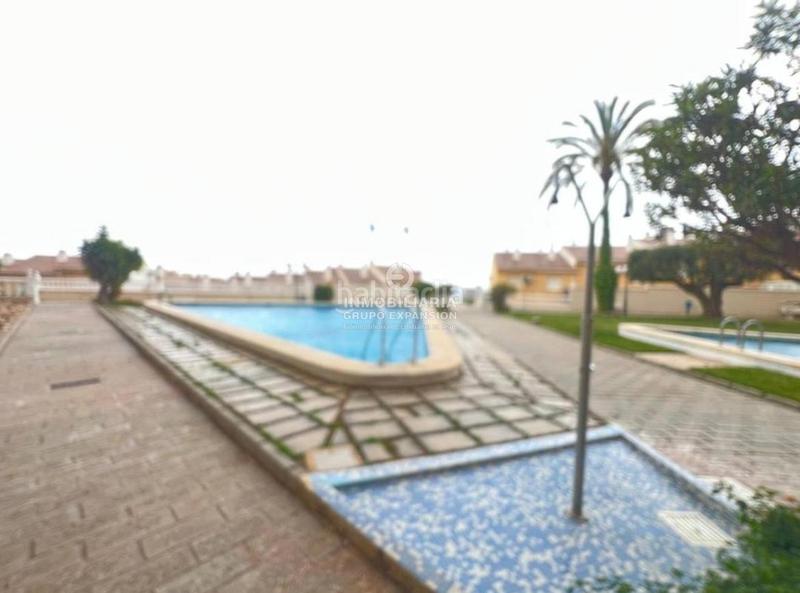 Foto ab22d7f4-8be7-4ef0-82de-7b999e68264d. Flat with pool in Los Arenales del Sol Elche / Elx