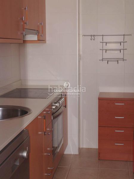 Foto 1105b5d8-10d5-4f40-b937-79b5ed46ce2e. Appartamento con parcheggio piscina in Los Arenales del Sol Elche / Elx