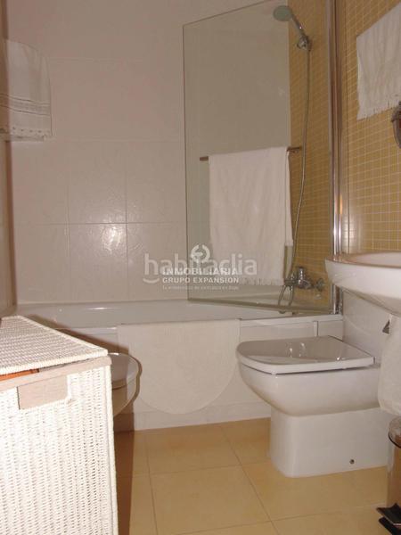 Foto 503d9fea-4f56-4f66-8eec-21f71c4d264c. Appartamento con parcheggio piscina in Los Arenales del Sol Elche / Elx