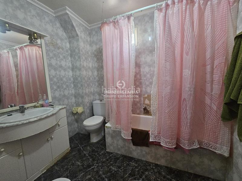 Foto f059cfe1-cb72-45d6-8021-758584ad47a0. Pis amb aparcament a El Castillo Aspe