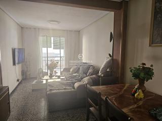 Etagenwohnung in Casco Antiguo - Sta. Cruz - Ayuntamiento. Bonito piso en alicante de 87 m2 con ascensor muy bien situado