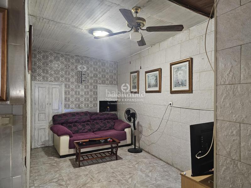 Foto f6b04df4-3559-42b1-b3f5-f30905d90c2c. House with heating in El Castillo Aspe