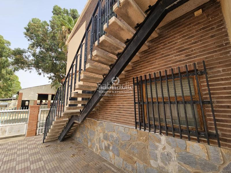 Foto cddbc9c0-300b-41d4-bf68-26844337ec70. Chalet dans Babel Alicante