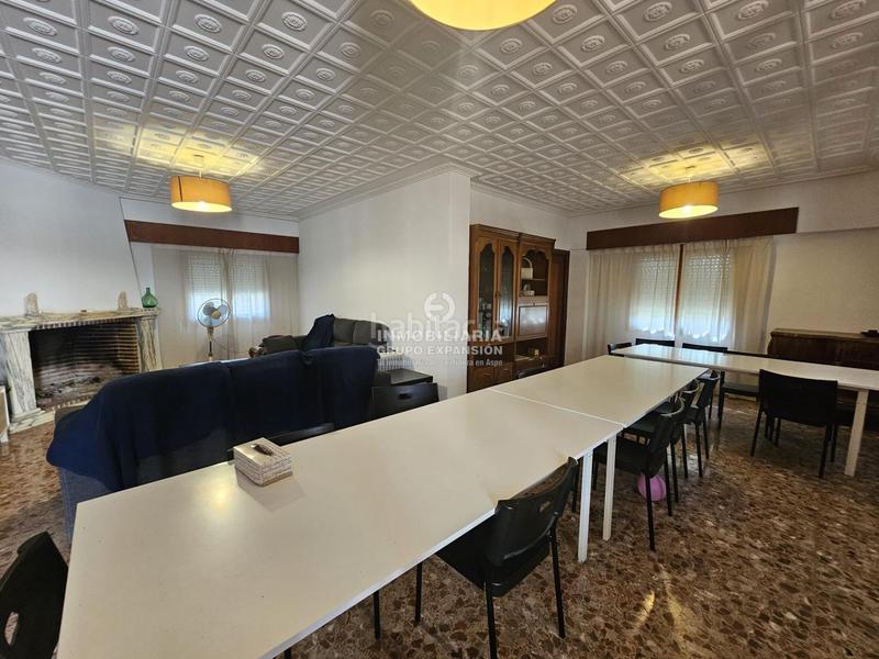 Foto f92268c7-3d30-400a-90f1-6c914584ab52. Chalet dans Babel Alicante