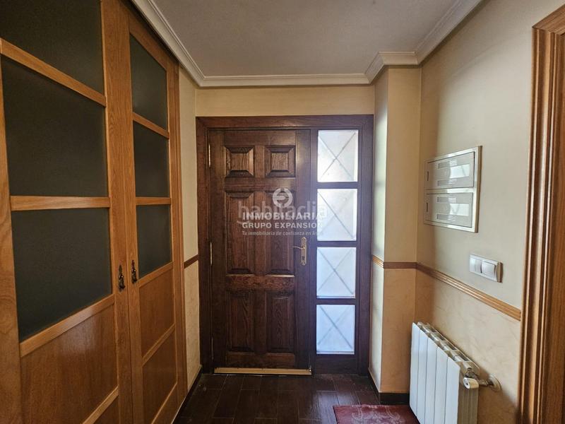 Foto 20b717ec-f6c1-4e1c-9be1-a8efe79b1656. Casa espectacular bungalow de lujo de 385 m con patio y sótano muy bien situado en Aspe