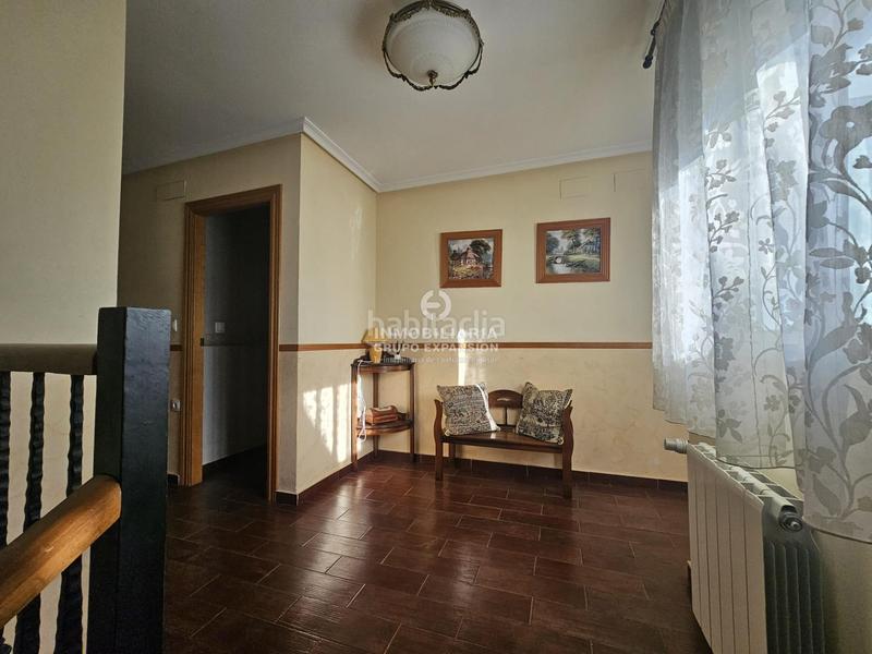 Foto 2a3b8e49-889c-4b38-bf92-70af0c70b048. Casa espectacular bungalow de lujo de 385 m con patio y sótano muy bien situado en Aspe