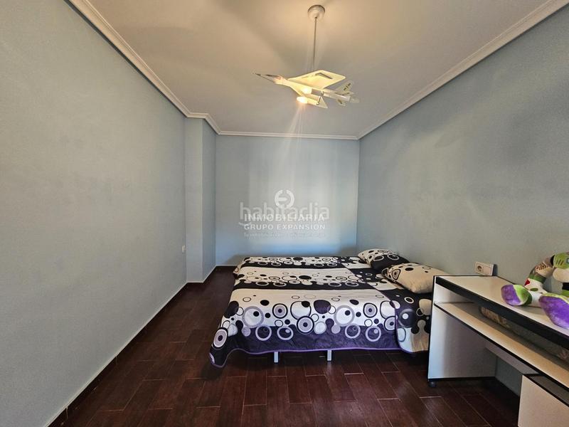 Foto 8c967bd6-5d25-416b-931c-39605fbdfec5. Casa espectacular bungalow de lujo de 385 m con patio y sótano muy bien situado en Aspe