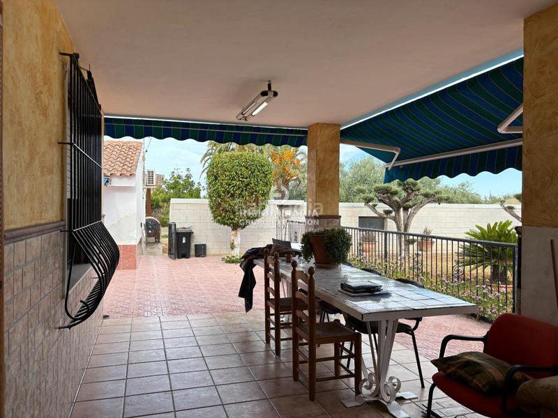 Foto 60620666-9bf0-4861-9994-b403e835d492. Xalet amb piscina a Centro Elche / Elx