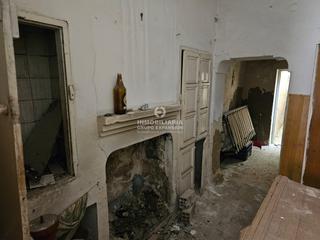 Haus in El Castillo. Casa en aspe de 78 m muy bien situada  zona centro