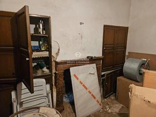 Casa en El Castillo. Casa en aspe de 139 m muy bien situada  zona centro
