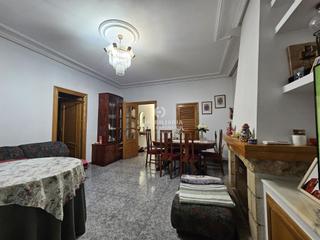 Casa a Novelda. Espectacular casa en novelda de 600 m2 construidos con piscina m