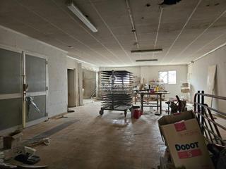 Casa in El Castillo. Espectacular edificio en aspe de 500 m2 ideal para inversión muy