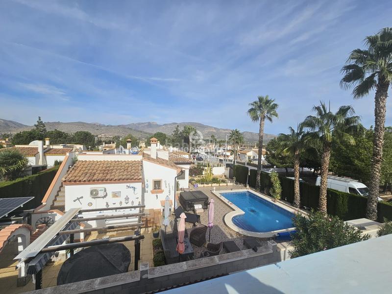 Foto 3a0be280-b2bc-4706-ab68-1782618db1ce. Chalet mit heizung pool in Hondón de las Nieves