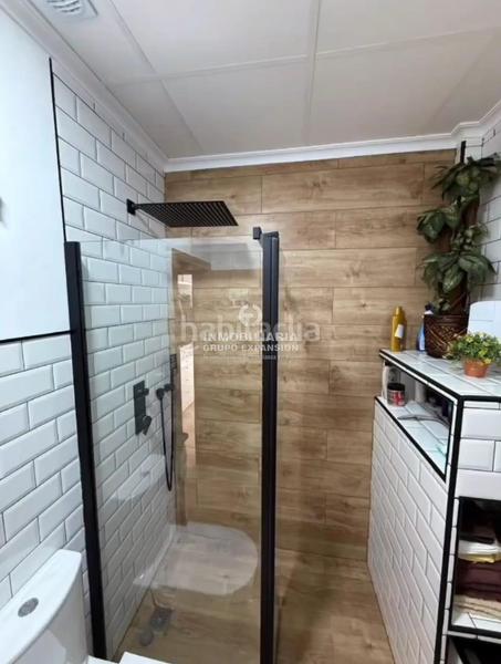 Foto 78f9d099-4003-4f57-9ed6-90f2e9fd1433. Pis amb calefacció aparcament a El Castillo Aspe