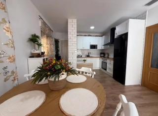 Appartamento in El Castillo. Espectacular piso en aspe de 104 metros muy bien situado