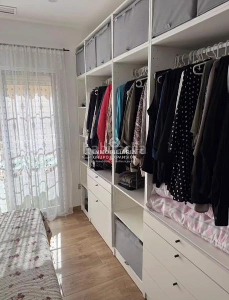 Foto b20a3f6e-b817-4b39-8c6e-ae0e1399202b. Pis amb calefacció aparcament a El Castillo Aspe