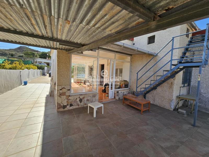 Foto 74268399-d7bb-4555-855c-0a533e33b6f2. Chalet dans El Castillo Aspe