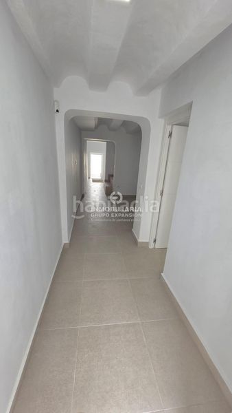 Foto d3dc2a17-ef01-4491-a3a0-64e69708610d. Casa a Pinoso