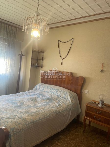 Foto abde5a96-9c87-4203-b823-1d223a18c032. Casa a Novelda