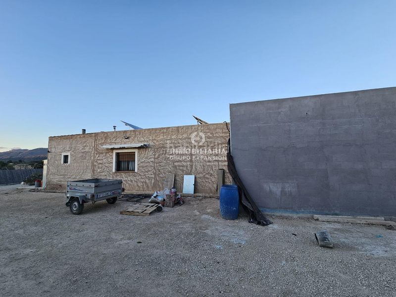 Foto d7c0f82a-197a-4ec0-b328-35b0a9becec3. Xalet a Prosperidad Aspe