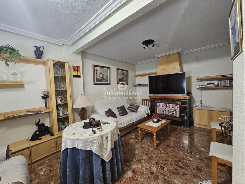 Foto 74c77bc1-8e6d-48d2-9422-da17f62130fe. Casa a Prosperidad Aspe