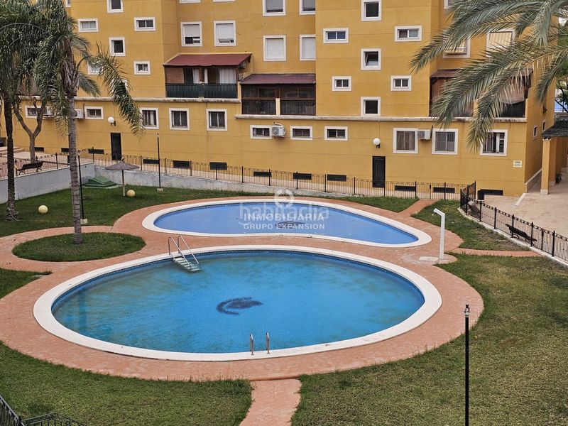 Foto 1401e2b7-4328-456e-838a-443bba30bb79. Pis amb aparcament piscina a Prosperidad Aspe
