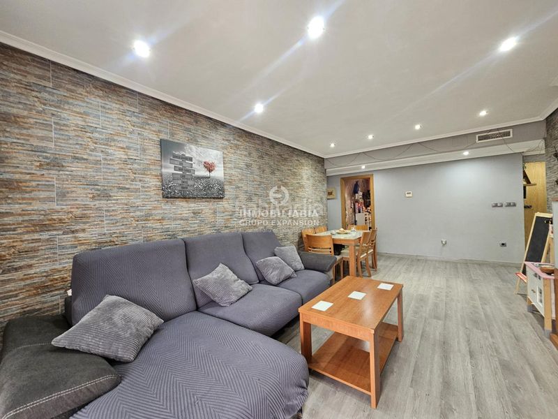 Foto a030a3eb-1779-4065-ab60-c558e4193d21. Pis amb aparcament piscina a Prosperidad Aspe