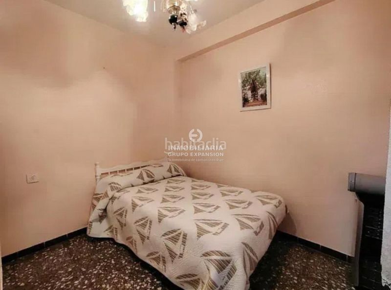 Foto b5a69f08-d0fc-4a01-b4be-e722465be530. Pis a Prosperidad Aspe