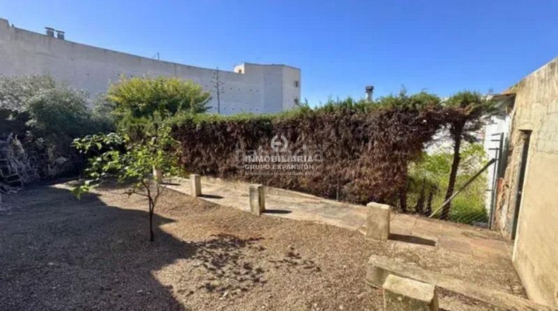 Foto eab01eca-4960-4192-bb86-bfae5f1dd694. Casa a Prosperidad Aspe