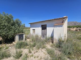 Chalet in Monforte del Cid. Chalet tipo casa de aperos en monforte del cid con 12.500 m2 de