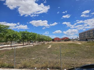 Terreny residencial a Monforte del Cid. Solar urbano en monforte del cid de 568 m2 ideal para proyecto d
