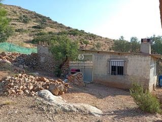 Xalet a Vall d´Uixó (la). Refugio en castellón  vall d uixo con terreno de 5.900 metros mu