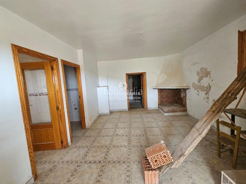 Foto bd50e811-9119-4047-8df3-9f8d59a263b2. Xalet a Agost