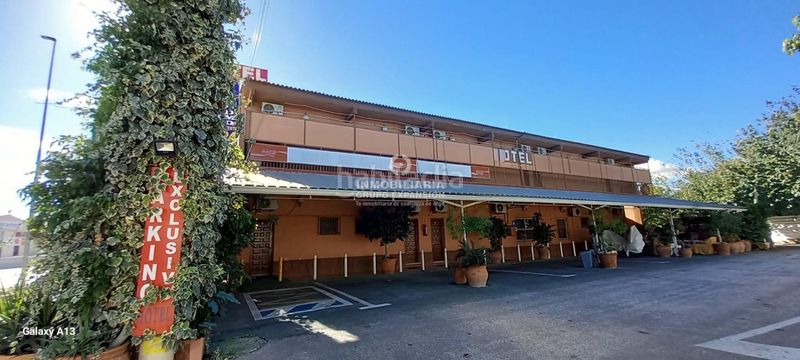 Foto ecbf9f14-2919-4216-83d1-f789f7d0b696. Edifici a La Serranica-Sagrado Corazón Aspe