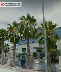 Nau industrial a Pedanías Oeste. Nave en aspe en esquina con puente grua