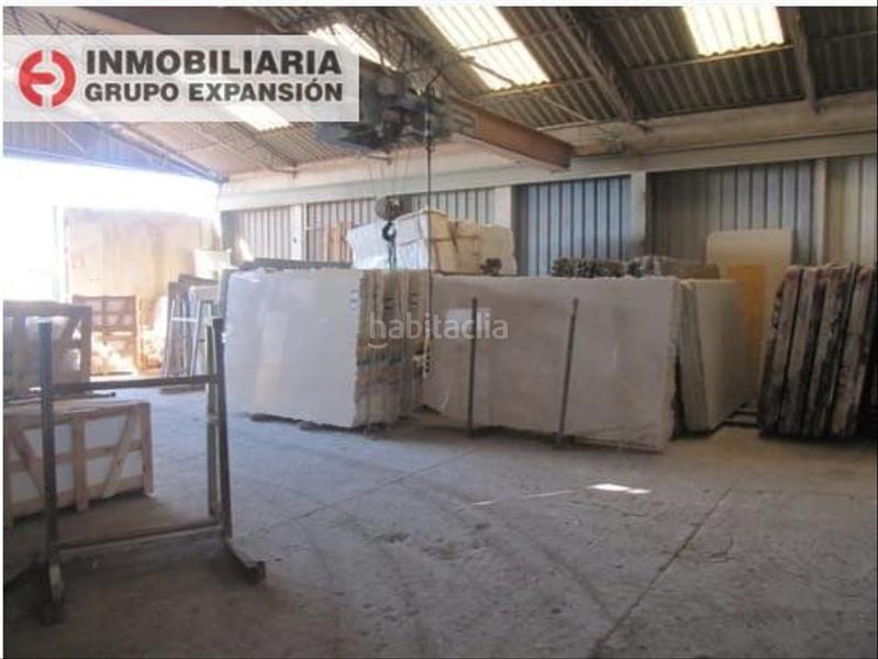 Foto 094d8c02-4639-4156-b09a-e744c853f026. Fabrikhalle in Novelda