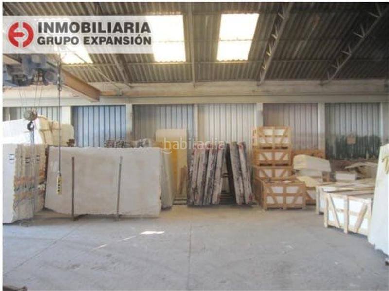 Foto 27e4e657-faed-4768-8b61-633d0d43bcd1. Fabrikhalle in Novelda