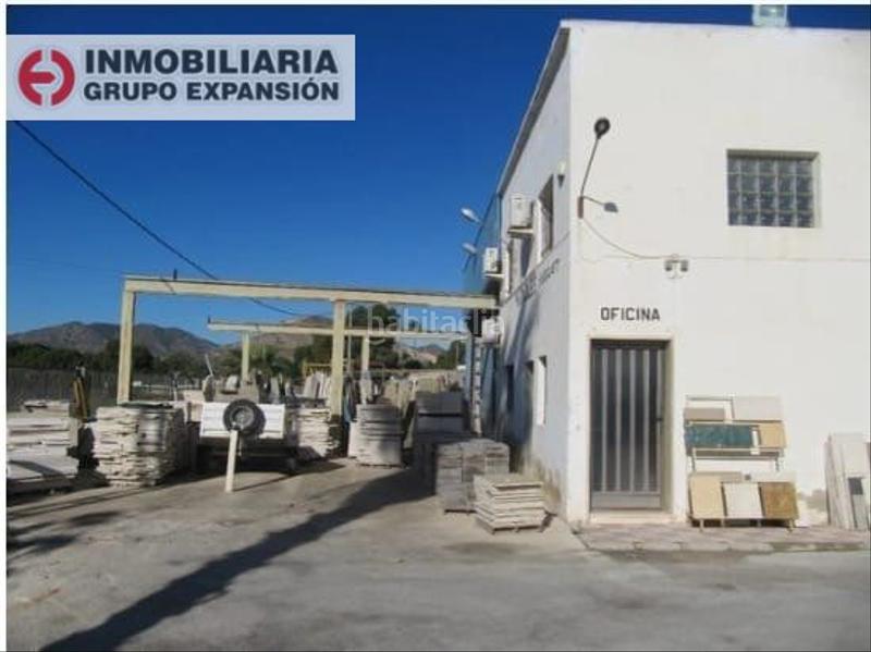 Foto e8c255eb-e3bd-458a-b056-3a10472762b8. Fabrikhalle in Novelda