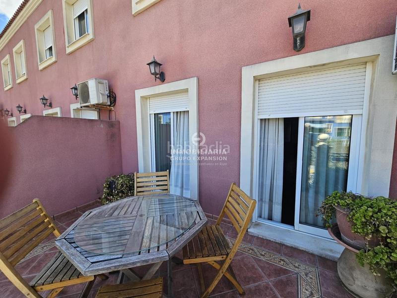 Foto 52b866bc-8875-4383-9404-47fe1f24d657. Casa amb aparcament a El Castillo Aspe