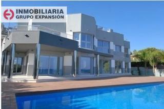 Xalet a Benicolada - Las Adelfas. Espectacular chalet de lujo en calpe en 1 linea del mar